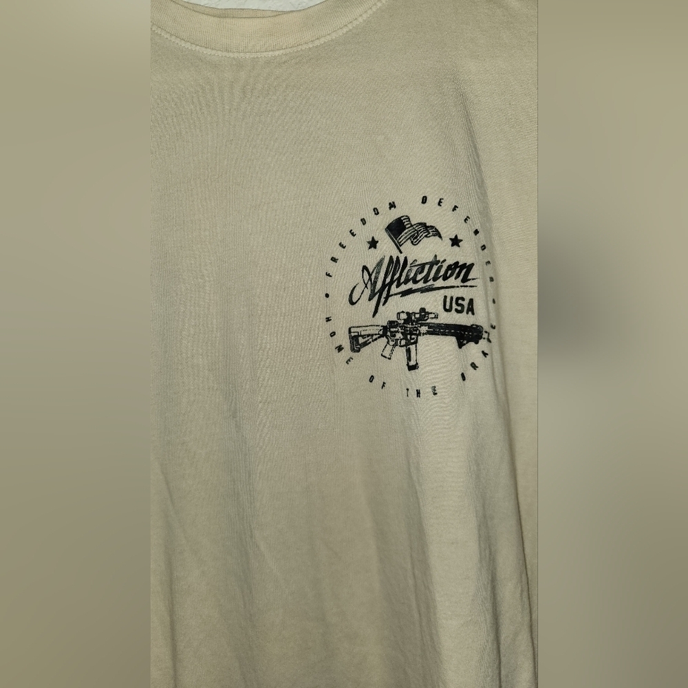 Affliction USA Beige T-Shirt sz 2XL - Picture 3 of 4